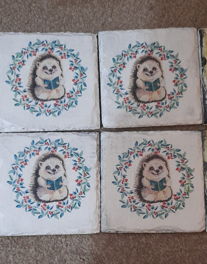 Reading Hedgehog Holly Wreath Decoupage Rice Paper - HED 9002