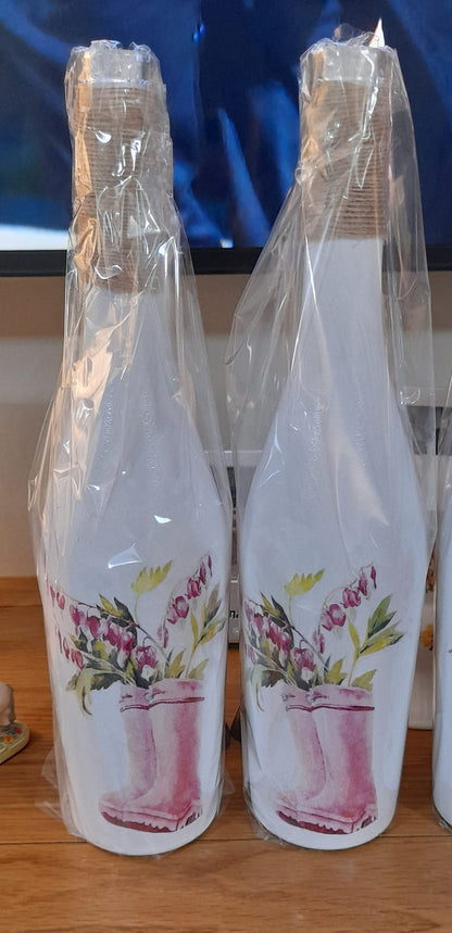 Pink Wellies & Bleeding Hearts Decoupage Rice Paper - BOU 1003