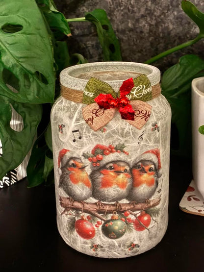 Robins, Hedgehog, Chickens Christmas Decoupgae Rice Paper - XROB 51002